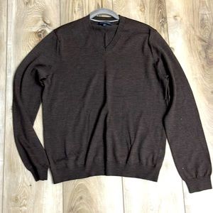 Banana Republic Men’s Extra Fine Merino Wool V Neck Sweater Brown Size Medium